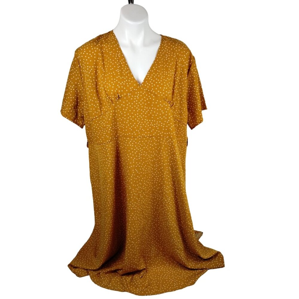 Womens Size 16 Polka Dot V-Neck Short Sleeve Dress